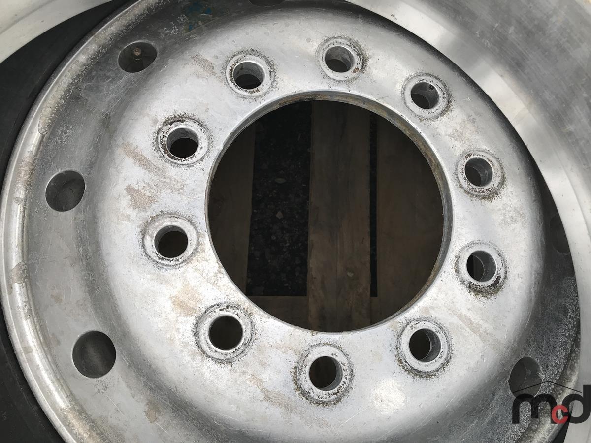  2 michelin 315 80r22 5 tires on rims